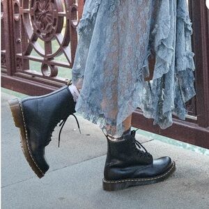 Dr. Martens Soft Leather Lace Up Combat Black Boots Size 6